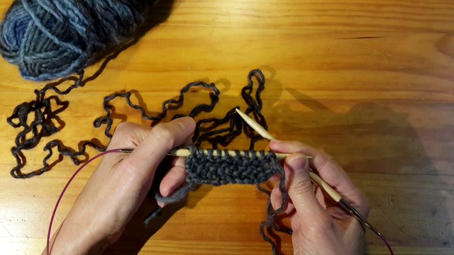 Tricoter des mailles torses 2