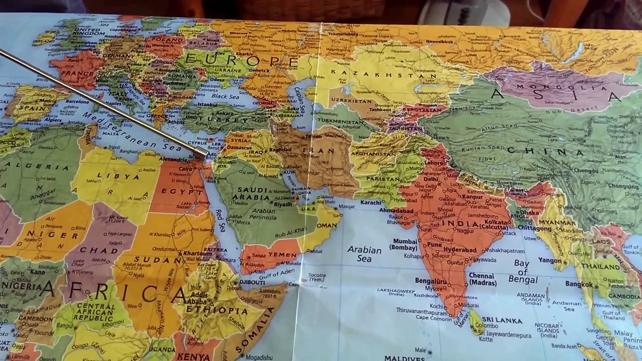 US Bombs Yemen For Oil: William Mount Explains the power structure history of Oil