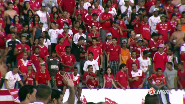 QUASE O PRIMEIRO! Robston cobra falta e Eduardo Martini faz grande defesa