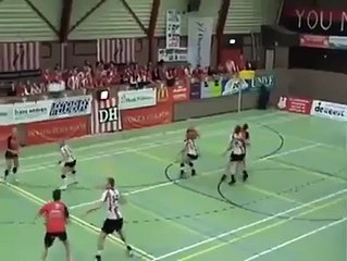 Referee fail... or win