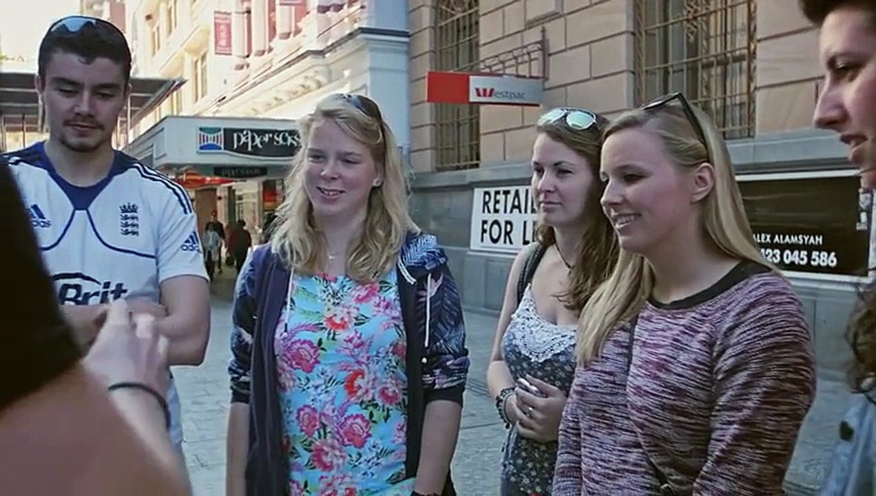 Magic Tricks Revealed׃ Super Easy Card Trick! Simple Card Magic!