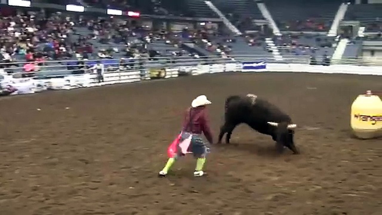 Jordynn Swanson's 2012 CCA Finals Freestyle Bullfight
