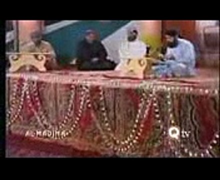 Sarkar-E-Ghaus-E-Azam ( Manqabat ) by Owais Raza Qadri_mpeg4
