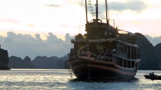 Ha Long Bay 4 Vietnams World Natural Heritage Video Background HD 1080p