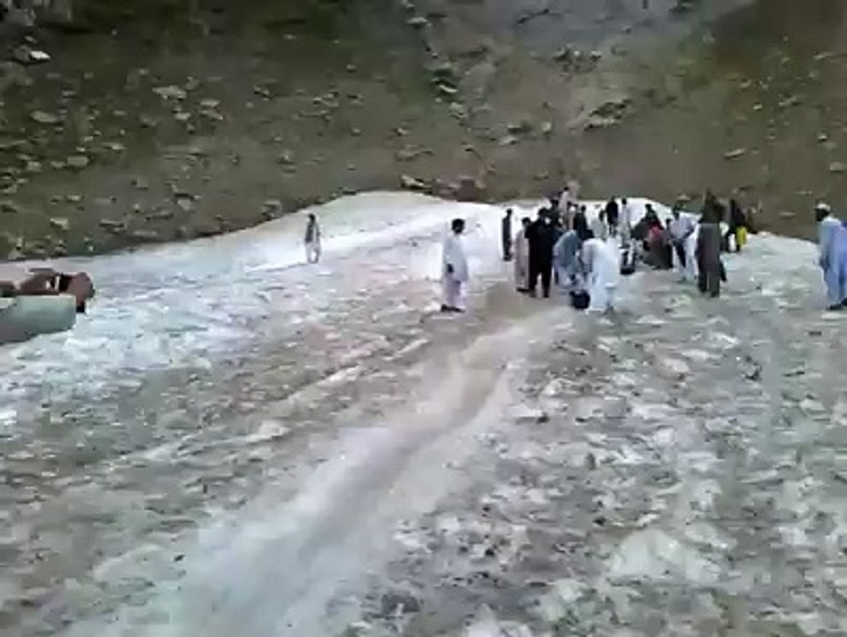Cryz Pathan at jheel saif ul malook