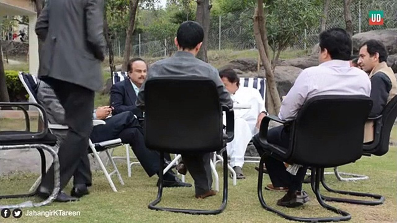 عمران   خان   کی   طلاق   کے   بعد   پہلی   ویڈیو   منظر   عام   پر   آگئی دیکھیں   عمران   خان   کتنا   رنجیدہ   ہیں