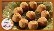 Besan Ladoo - Diwali Faral - Traditional Recipe by Archana - Quick Laddu - Indian Sweets in Marathi