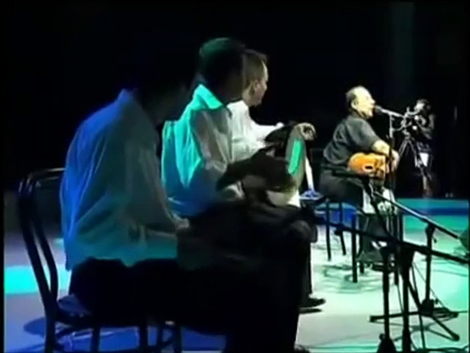 Neset Ertas - Kaslarin Karasina - Nigde Baglari(konse)