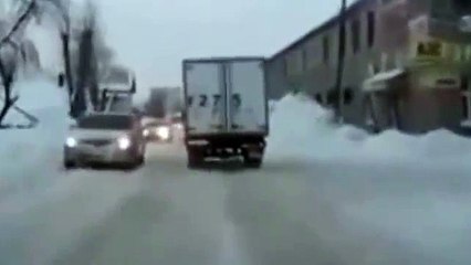 Женские эмоции в машине, СУПЕР прикол))