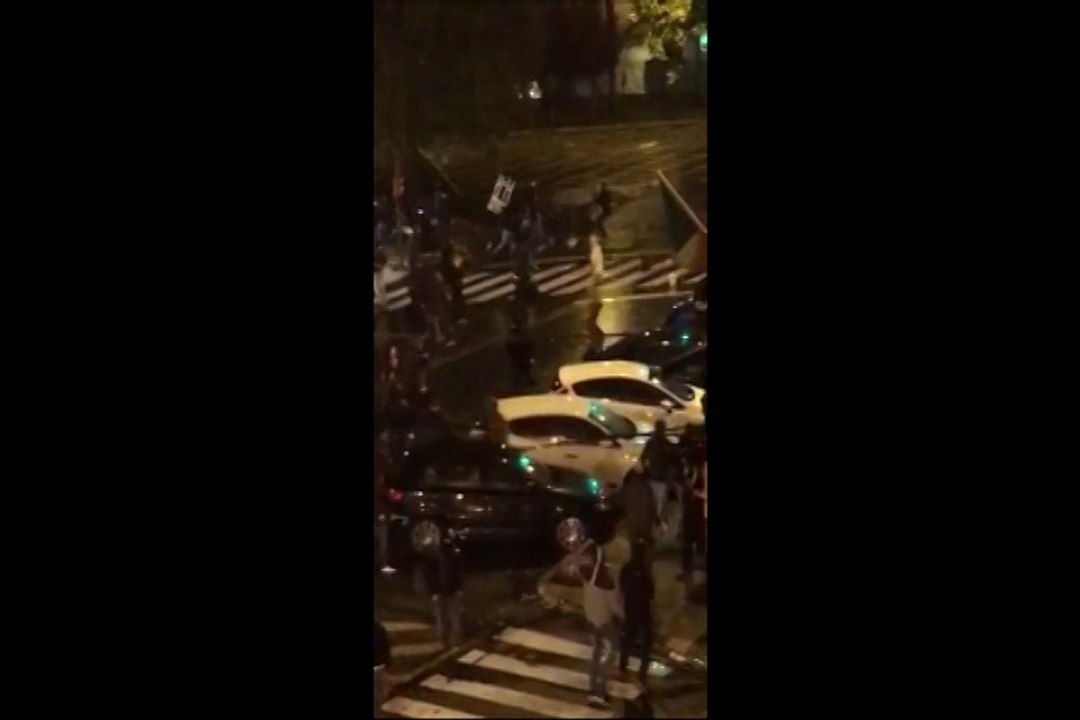 Altercados entre aficionados del Sevilla y Manchester City