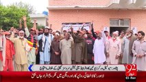 Peshawar Main Municipal Workers Ka Ihtajaj – 03 Nov 15 - 92 News HD