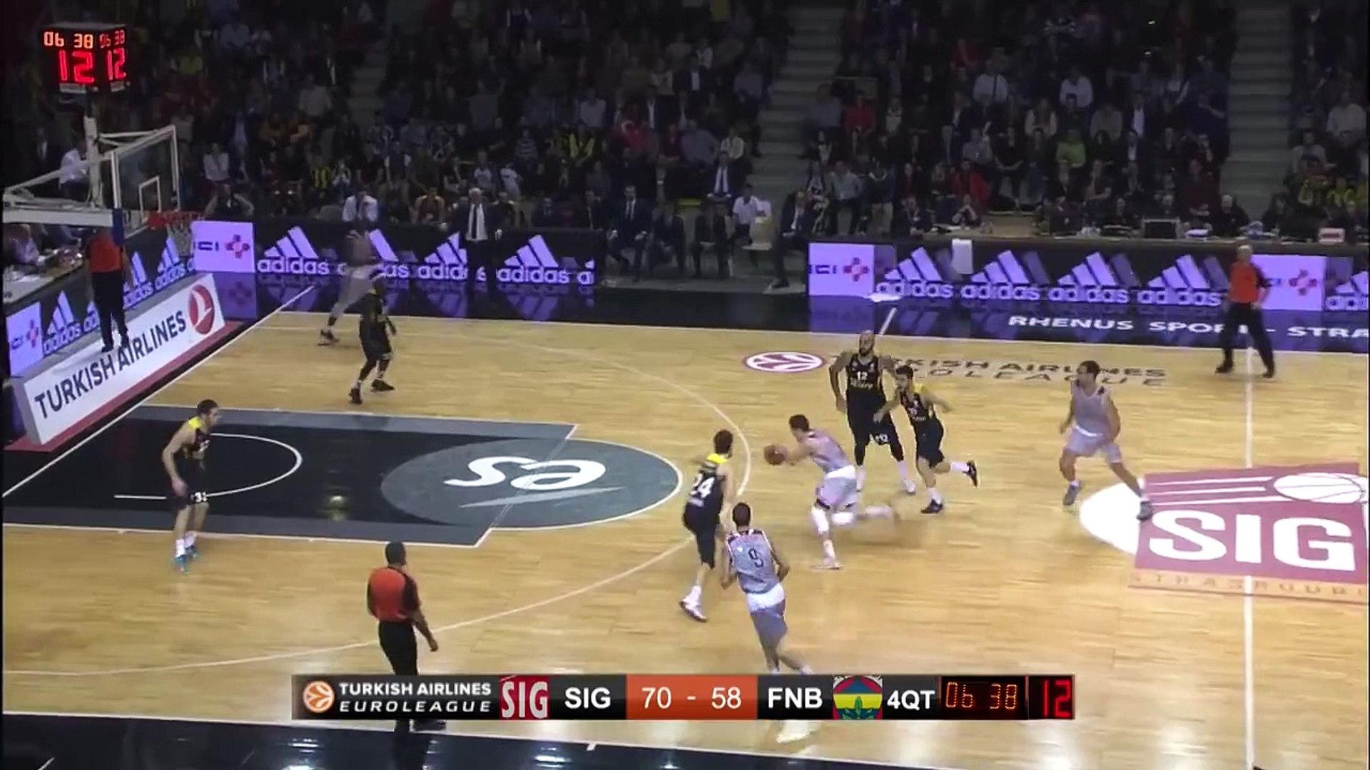 ⁣Nightly Notable: Strasbourgs big upset