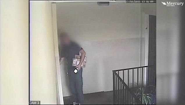 Un livreur d'Amazon en flagrant délit de vol