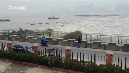 Un mascaret emporte plus de 20 personnes - Grande marée en chine