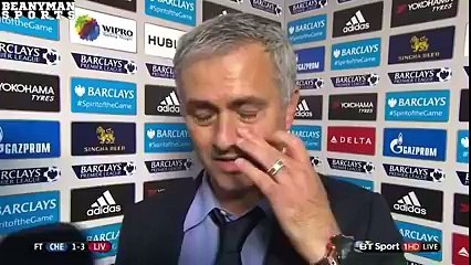 When your girl asks if you find any of her friends attractive émoticône grin