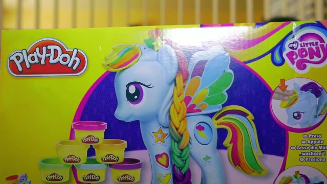 [ANNIVERSAIRE] Bon Anniversaire Athena 3 ans Unboxing Peppa Pig & Play Doh stuff