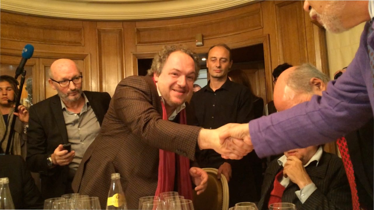 Prix Goncourt: Mathias Enard est "extraordinairement heureux"