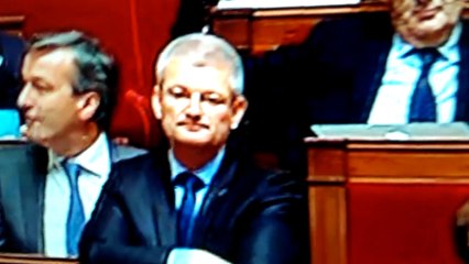 Manuel VALLS s exprime sur l'affaire air cocaïne et la géo-localisation de Nicolas Sarkozy