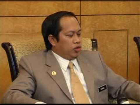 FMT 1DIS-KURSUS BTN-MENTERI UMNO MAKIN BERCELARU