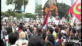 Massive protest in KL against Israeli attack