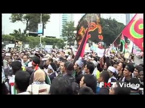 Massive protest in KL against Israeli attack