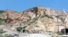 Earthquake in Pakistan October 2015 mountain gets shattered