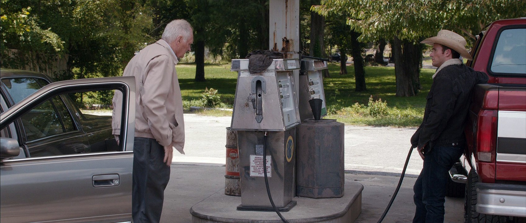 The Longest Ride: Luke's Good Deed (Deleted Scene)