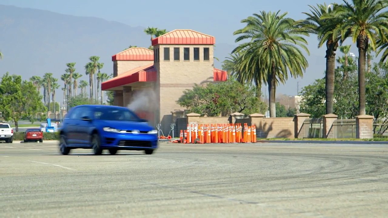 2015 Volkswagen Golf R: The Hot (and Refined) Hatchback - Ignition Ep. 127