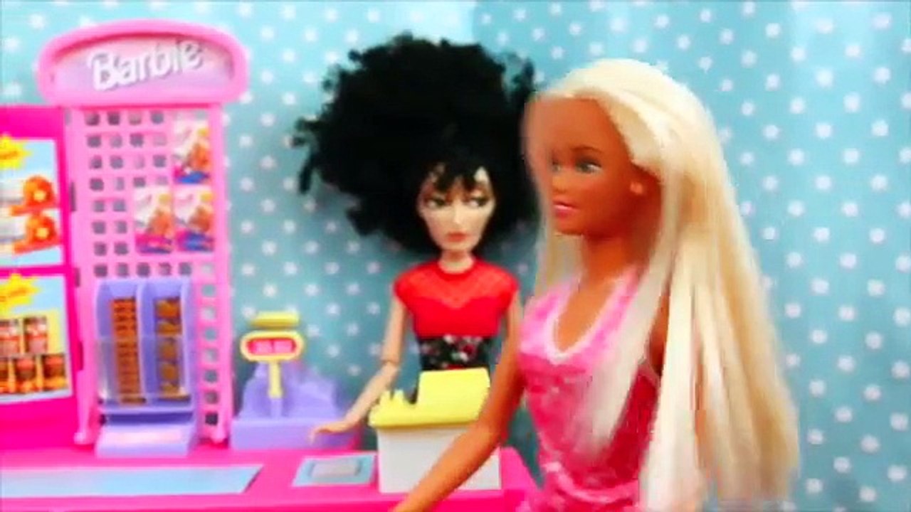 Barbie & Little Mermaid Ursula TRADE BODIES Frozen Hans in Love With Ursula Freaky Friday