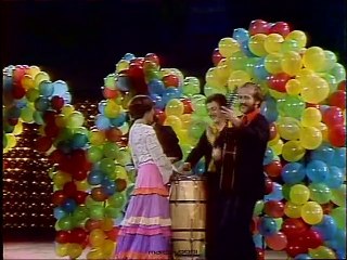 Monika Herz - Kleiner Vogel (Ein Kessel Buntes)