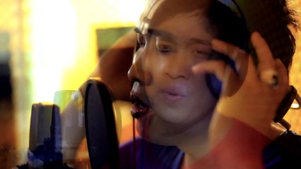 Chuyện Ba Mùa Mưa - Long Hồ