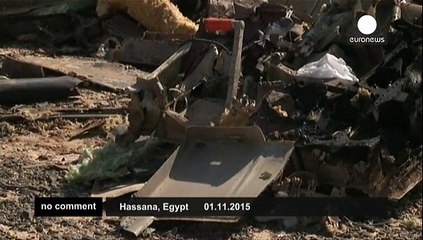Aerial video shows field of debris of Russian Metrojet crash in Egypt