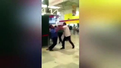 Así se pelearon dos hombres en el Bicentenario de Valencia