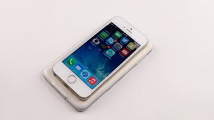 iPhone or Samsung Galaxy? Introducing iGalaxy