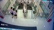 Mujer muere atrapada en escalera eléctrica de centro comercial
