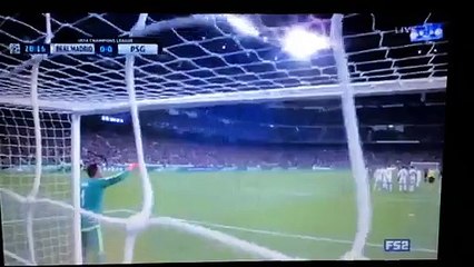 Zlatan Ibrahimović vs Real Madrid Free Kick (3.11.2015)