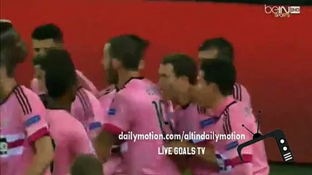 Stephan Lichtsteiner Impressionante Goal - M'gladbach 1-1 Juventus - Champions League - 2015/03/11