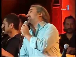 Volkan Konak - Ben Onu Sevdim Ya O Bana Yeter