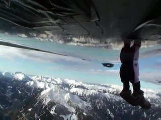 Hamile Kadının Hayrete Düşüren Hareketleri. - Komik videolar - Funny videos