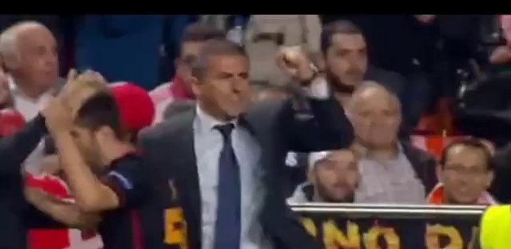 Lukas Podolski Fantastic Goal 1-1 | Benfica vs Galatasaray 03.11.2015 HD