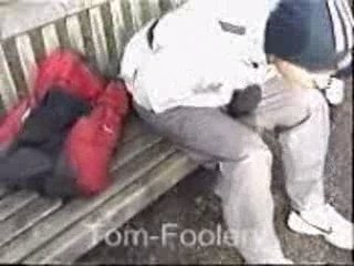 British teens do a cup-box test