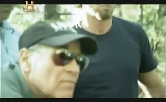 Os Caçadores de OVNIS - Homens de Preto - Os Silenciadores - 2 - 5