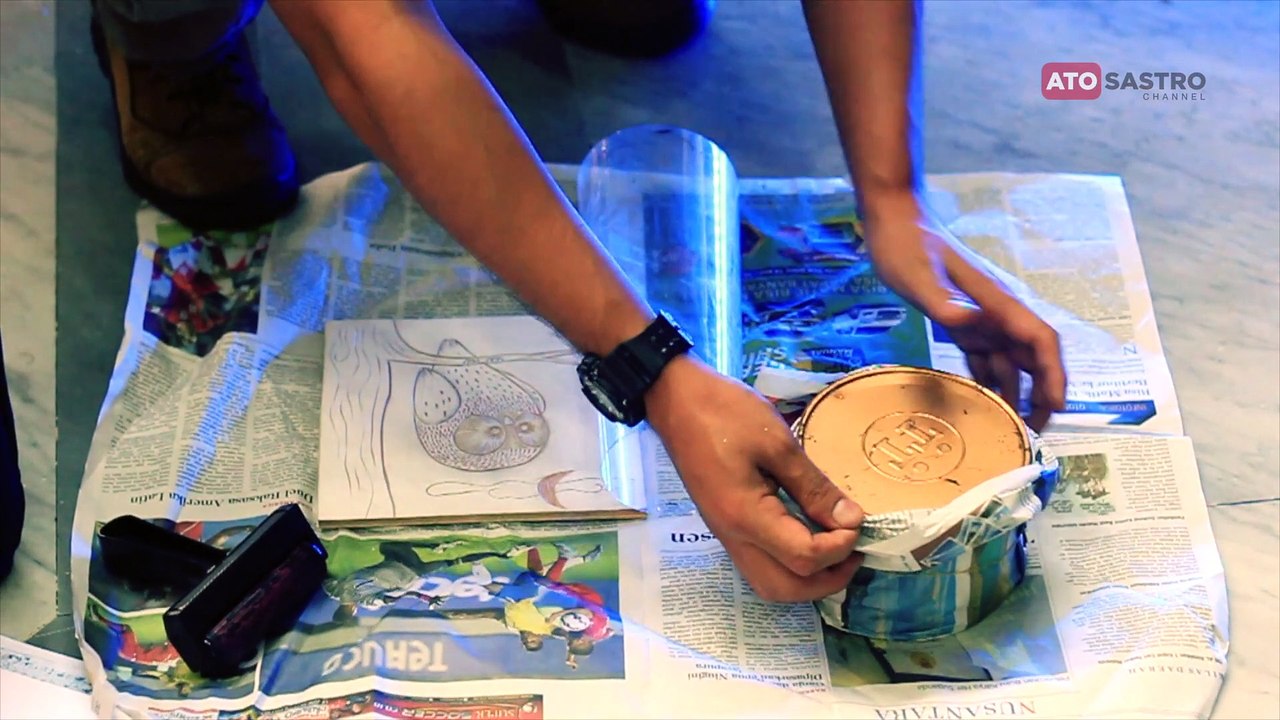 Membuat Seni Cukil Kayu