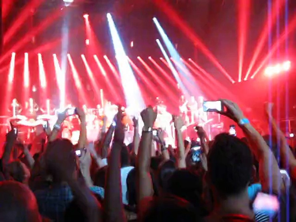 Run The World (beginning)