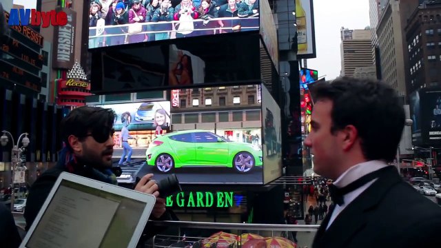 Behind the Scenes of Oscar Host Seth MacFarlanes PARADE Cover Shoot