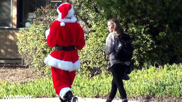 Santa Picking Up Girls EXTRAS