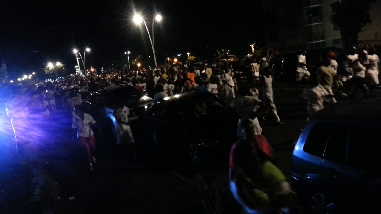 Akiyo mas vakans direction local