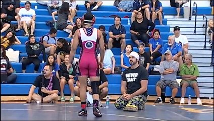 Girls Wrestling׃ 2014 Pa'ani׃ 112A׃ Taryn Ichimura (Punahou) vs. Diamond Freitas (Lahainaluna)[1]