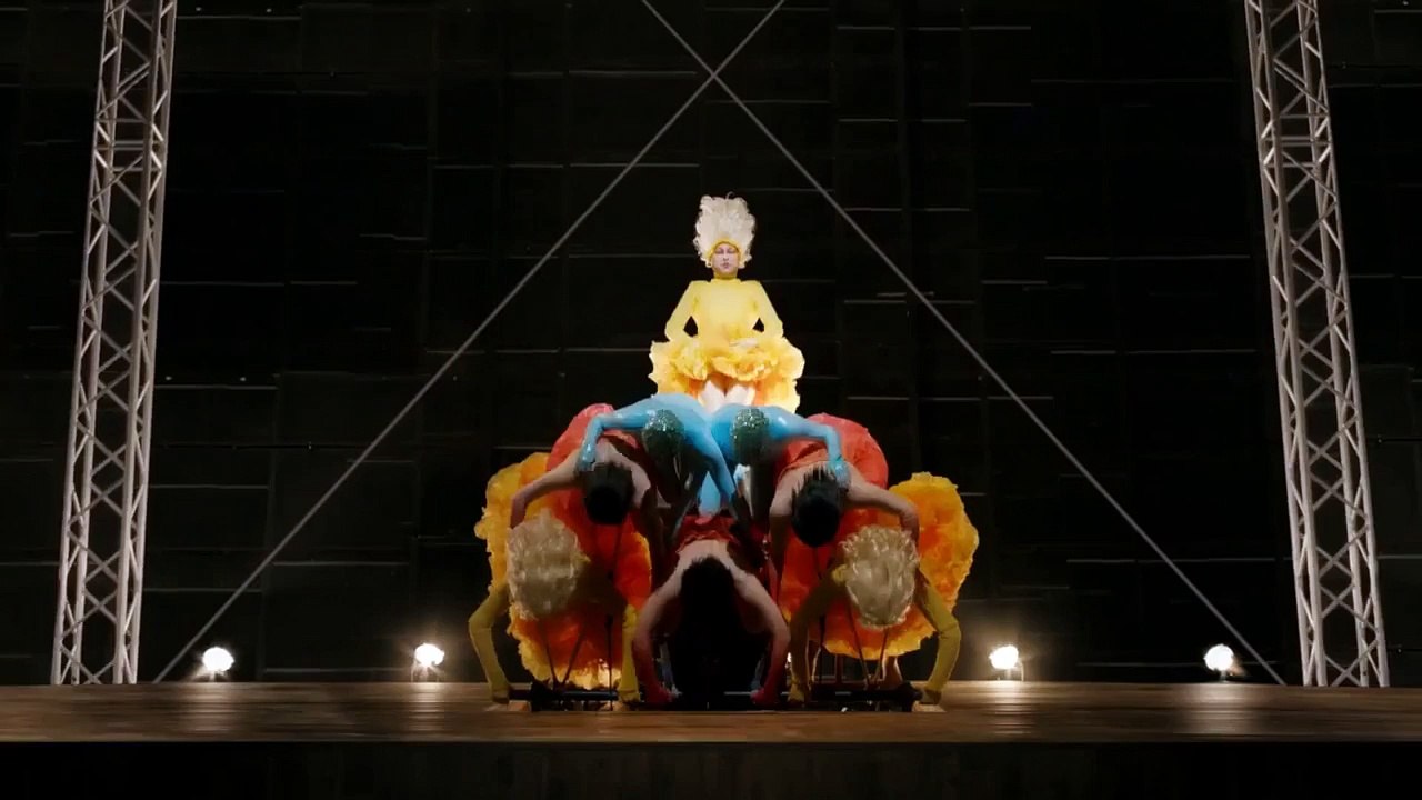 Pub Lipton : La machine TO - Une révolution des saveurs avec le Cirque du Soleil [HD]