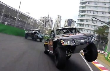 Ces pickups roulent à 200 km/h sur 3 roues !